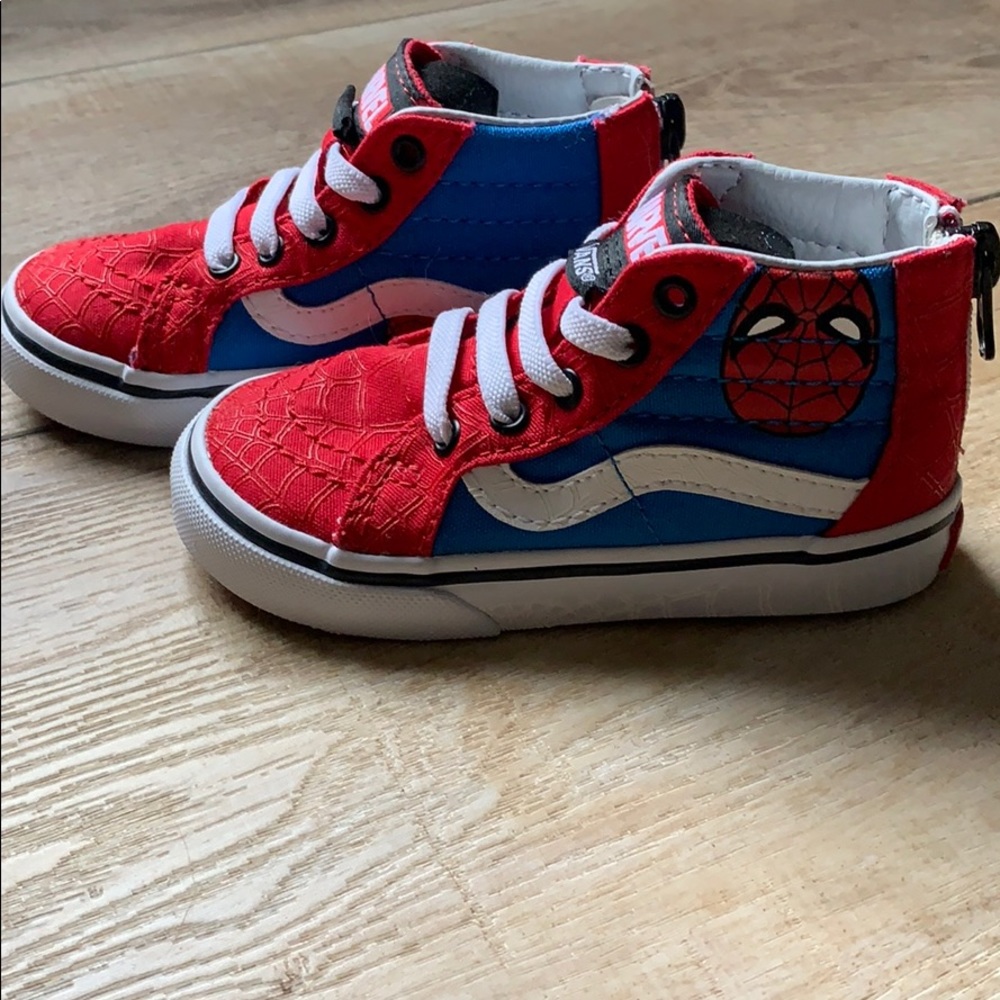 Vans Marvel Collection SK8-Hi Zip (Spider-Man)